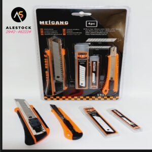 CUTTER/TRINCHETAS 4 PIEZAS CON REPUESTO